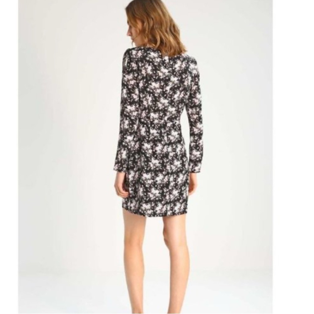Club Monaco Silk Black Floral Amelda Faux Wrap Skirt Long Sleeve Mini Dress - Picture 2 of 10